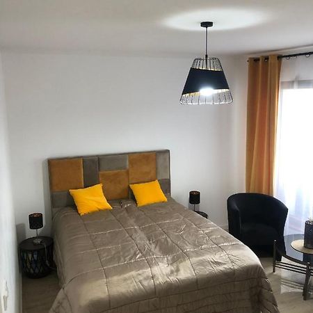 Golden Apartment Вроцлав Экстерьер фото